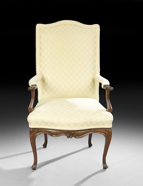 Italian Rococo Fruitwood Fauteuil a la Reine (1 of 2)