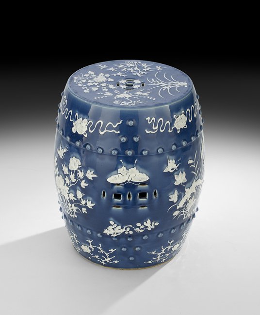 Chinese Blue and White Porcelain Garden Seat (1 of 1)