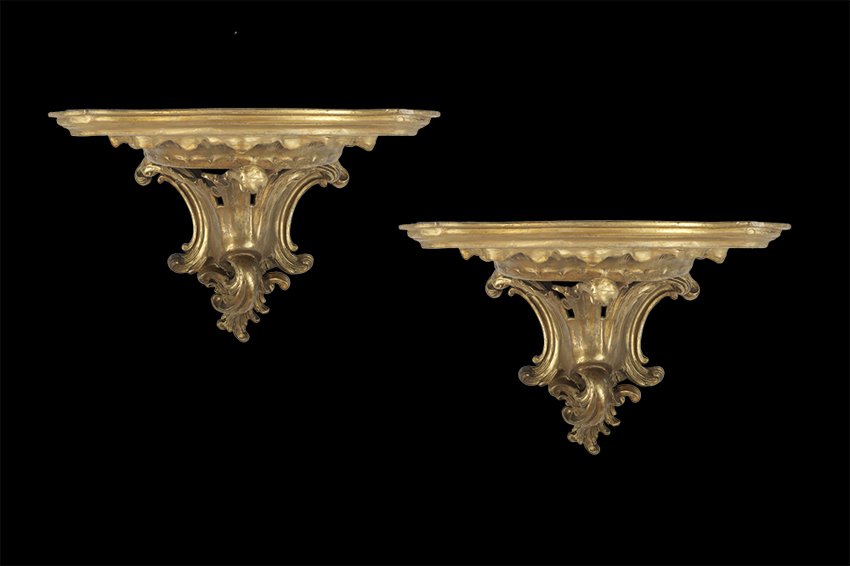 Large Pair of Italian Rococo Giltwood Brackets (1 of 1)