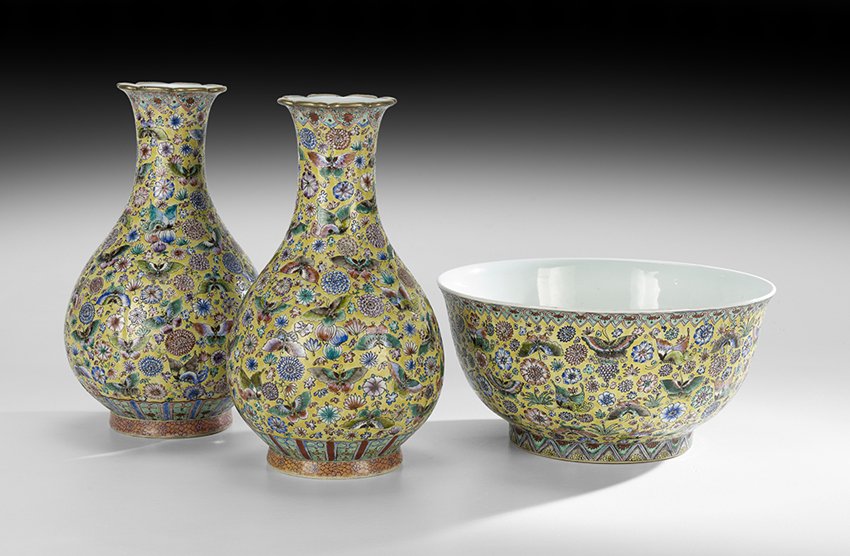 Three-Piece Chinese Porcelain Garniture (1 of 2)