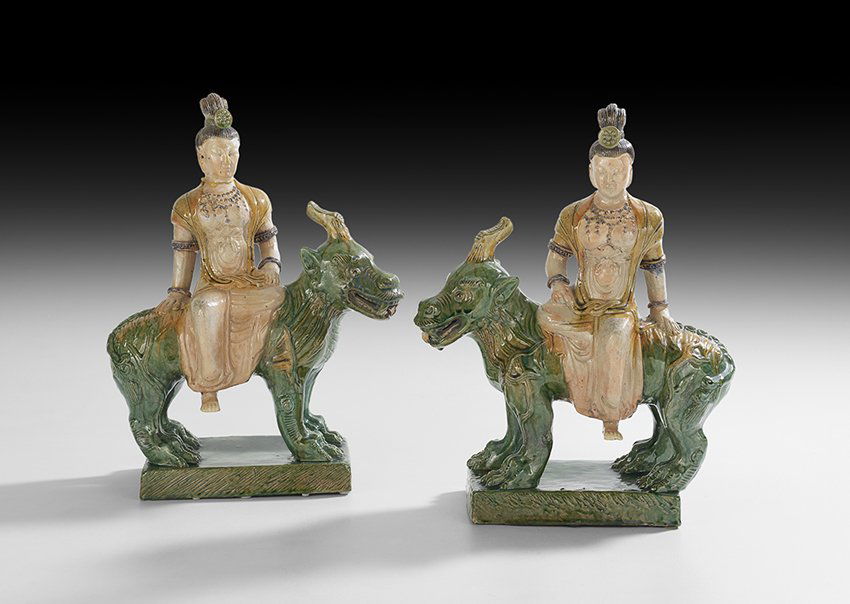Pair of Chinese Sancai Figures of Guanyin (1 of 2)