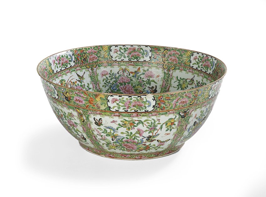 Chinese Export Rose Medallion Punch Bowl (1 of 2)