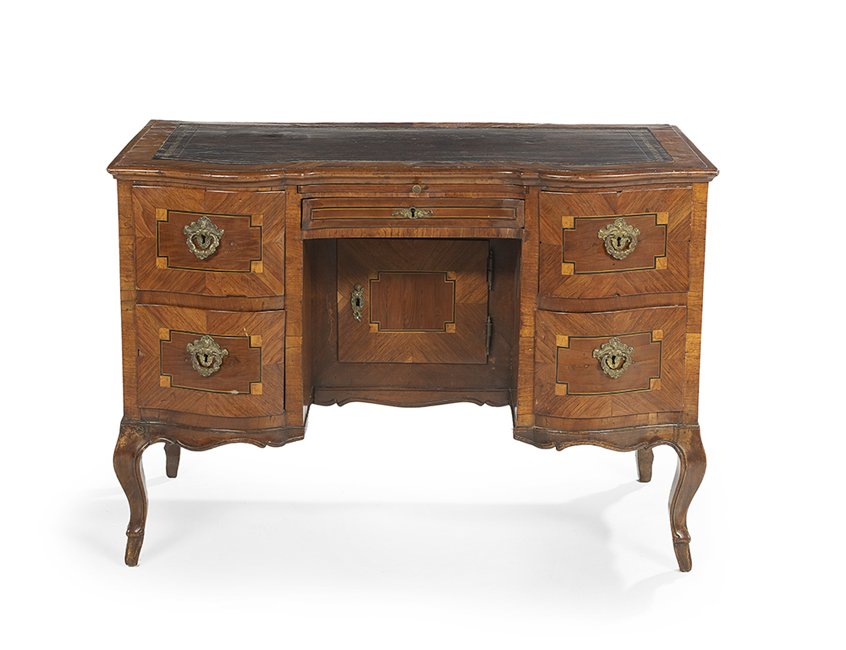 Italian Walnut and Mahogany Kneehole Desk (1 of 2)