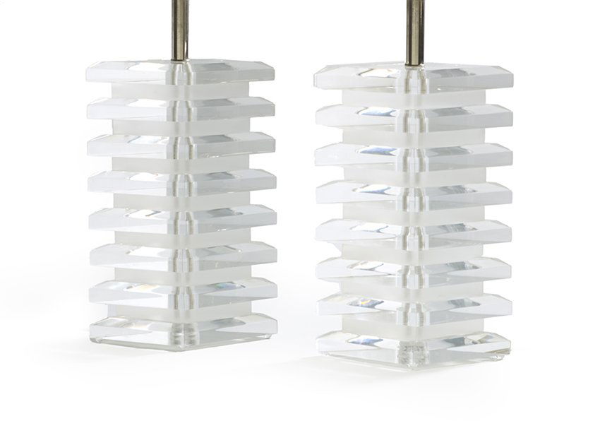 Pair of Contemporary Lucite Table Lamps (1 of 2)