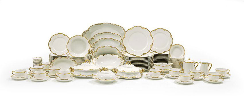 Haviland Limoges "Ranson" Pattern Dinner Service (1 of 1)