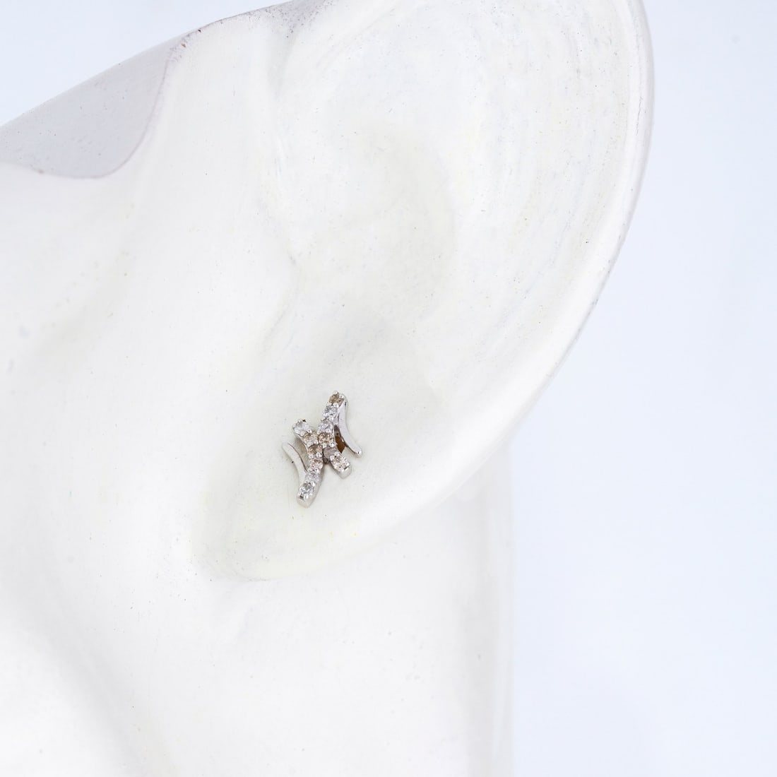 14K White Gold Earrings (1 of 5)