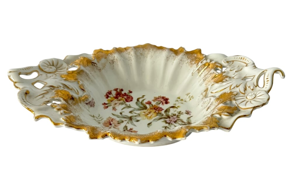 CARL TIELSCH ALTWASSER PORCELAIN CENTERPIECE BOWL: Antique Carl Tielsch & Co., Altwasser porcelain centerpiece or serving bowl of elaborate Rococo Revival design. The large oval form features a deeply fluted basin with dramatically scalloped edges and