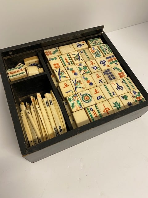 Antique Mah-Jongg Set (1 of 10)