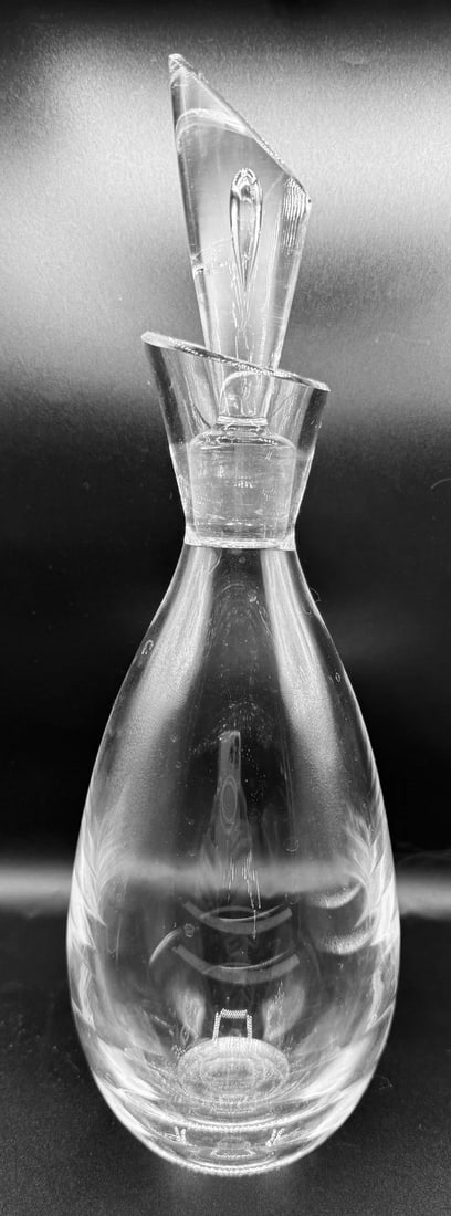 "Teardrop" Crystal Decanter By " Steuben" (1 of 4)