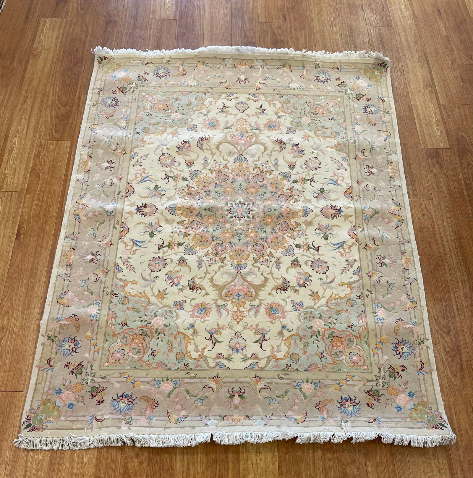 Persian Tabriz Rug (1 of 9)