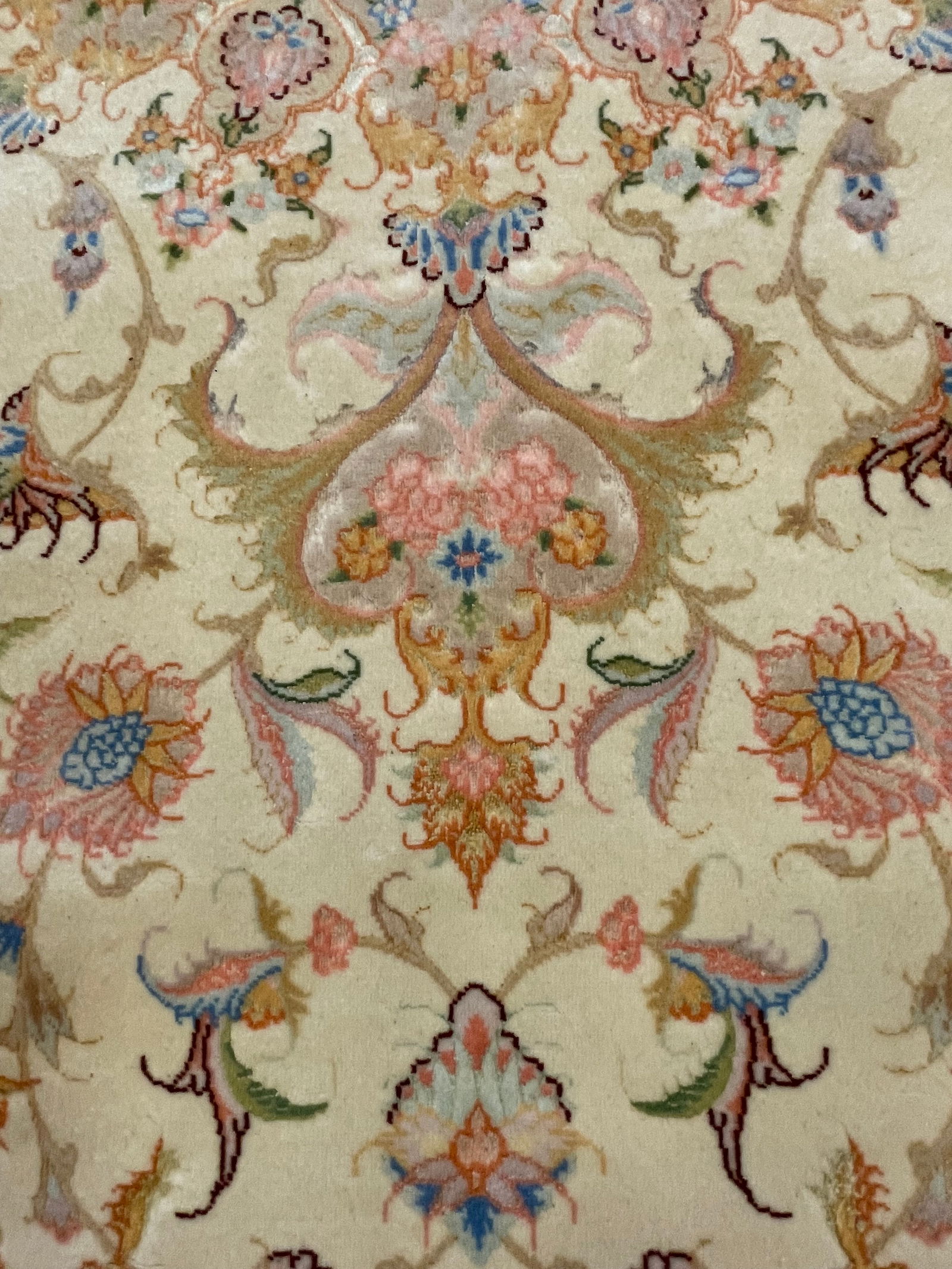 Persian Tabriz Rug - 4