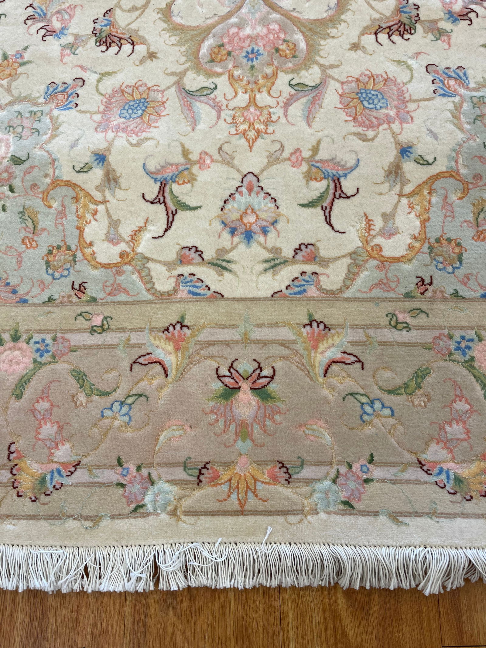 Persian Tabriz Rug - 8