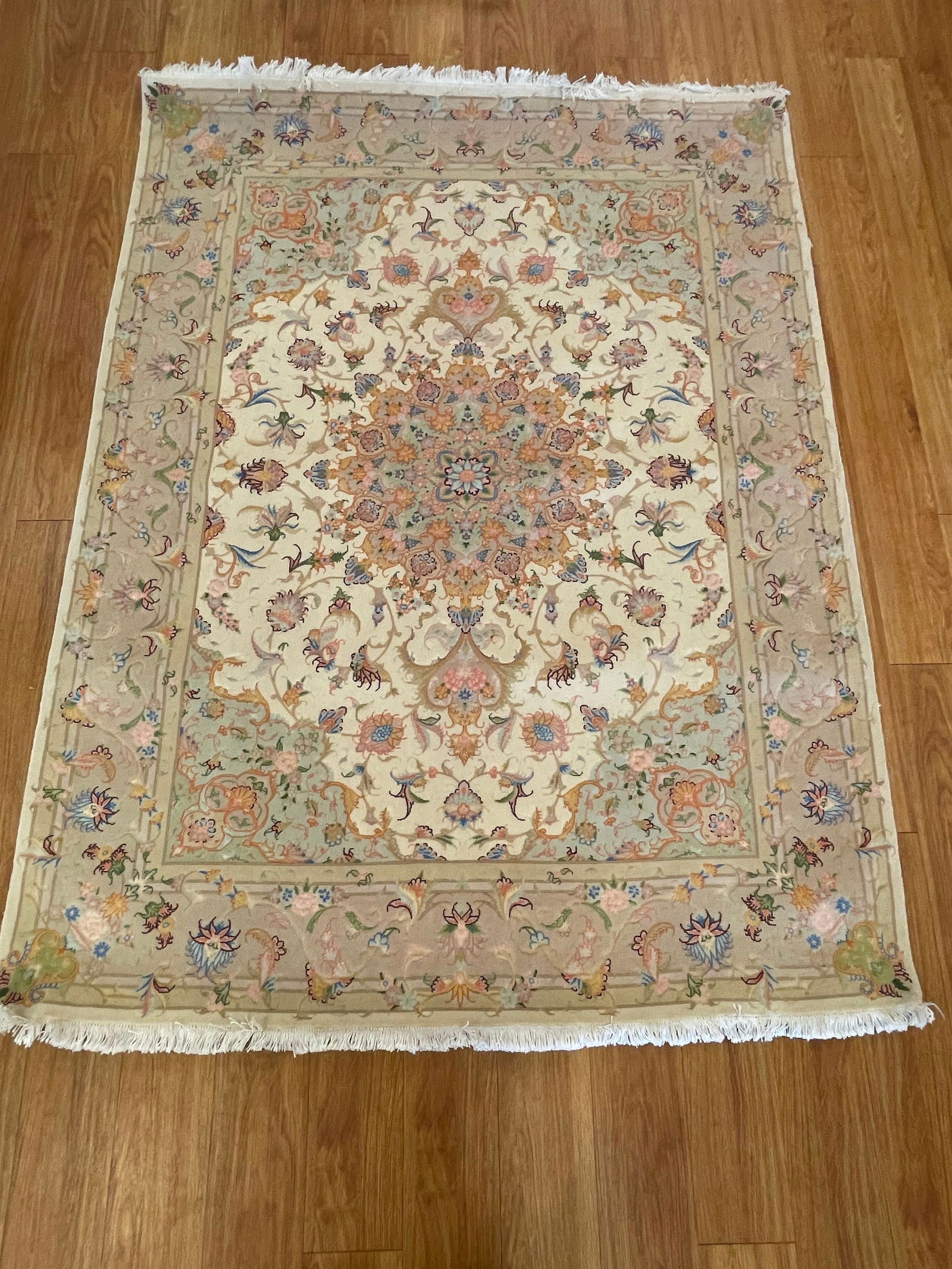 Persian Tabriz Rug - 9