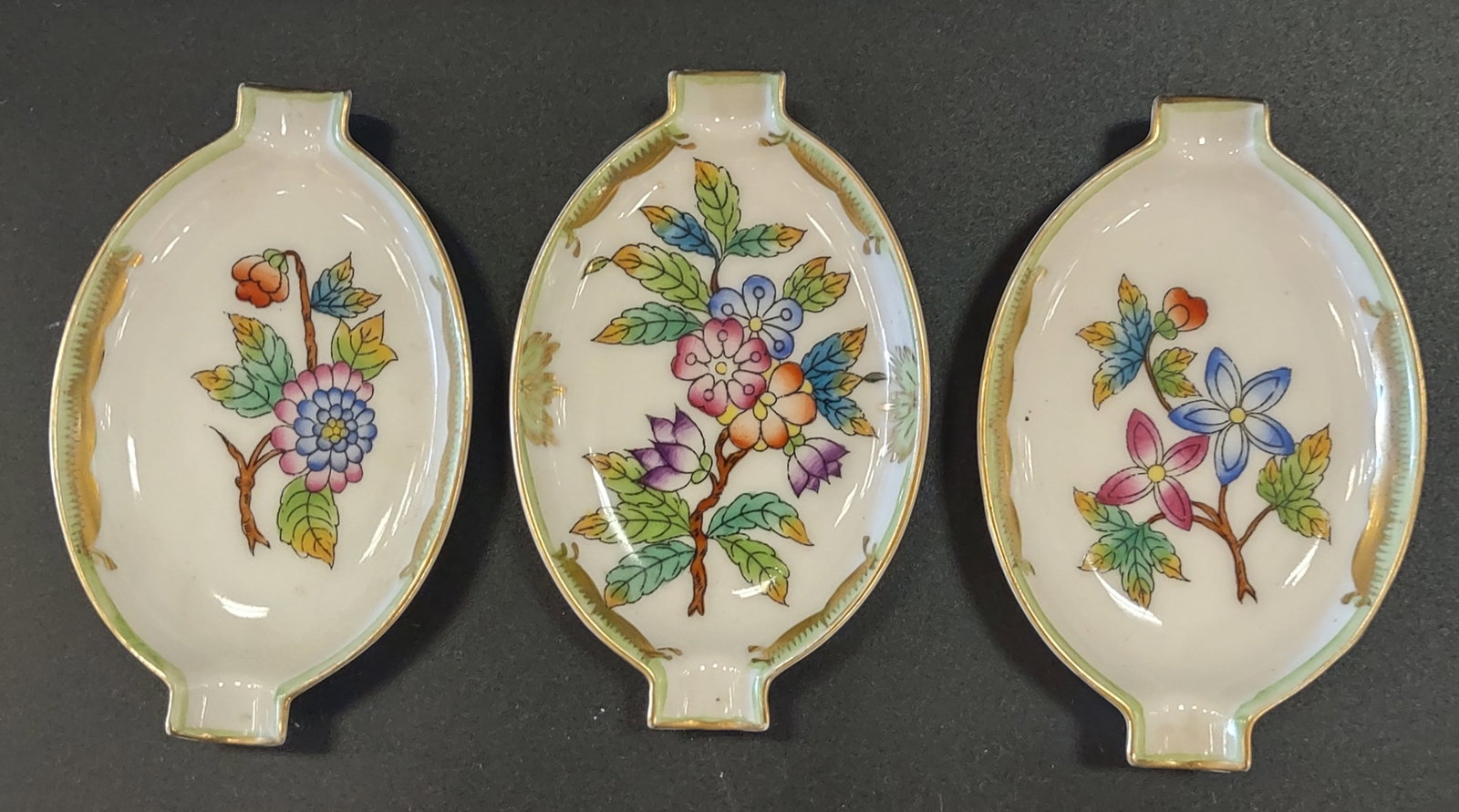 4 Herend Grouping including A Rare Bone Dish - 3