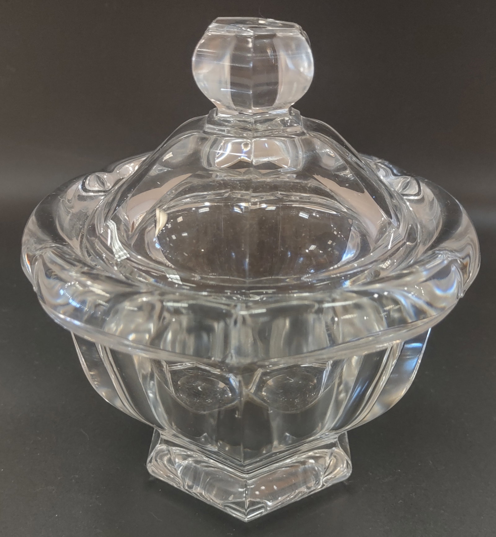 Vintage Baccarat Heavy Crystal Lidded Candy Dish Jar in Hexagonal Shape (1 of 3)