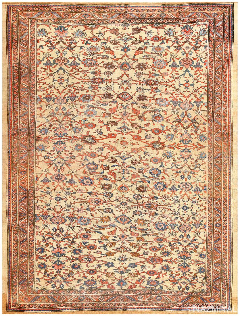 Antique Persian Bakhshaish ,Size 9'3" x 11'7": Antique Persian Bakhshaish , Circa 1900's. Size is 9'3" x 11'7" ( 2.82 M x 3.53 M )This auction includes antique rugs and vintage rugs and oriental rugs and tapestry from all major producing countries