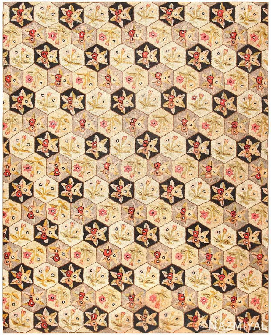 ANTIQUE AMERICAN HOOKED RUG, 9 ft 9 in x 7 ft 9 in (1 of 8)