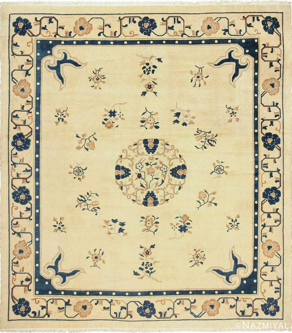 ANTIQUE CHINESE RUG. (1 of 8)