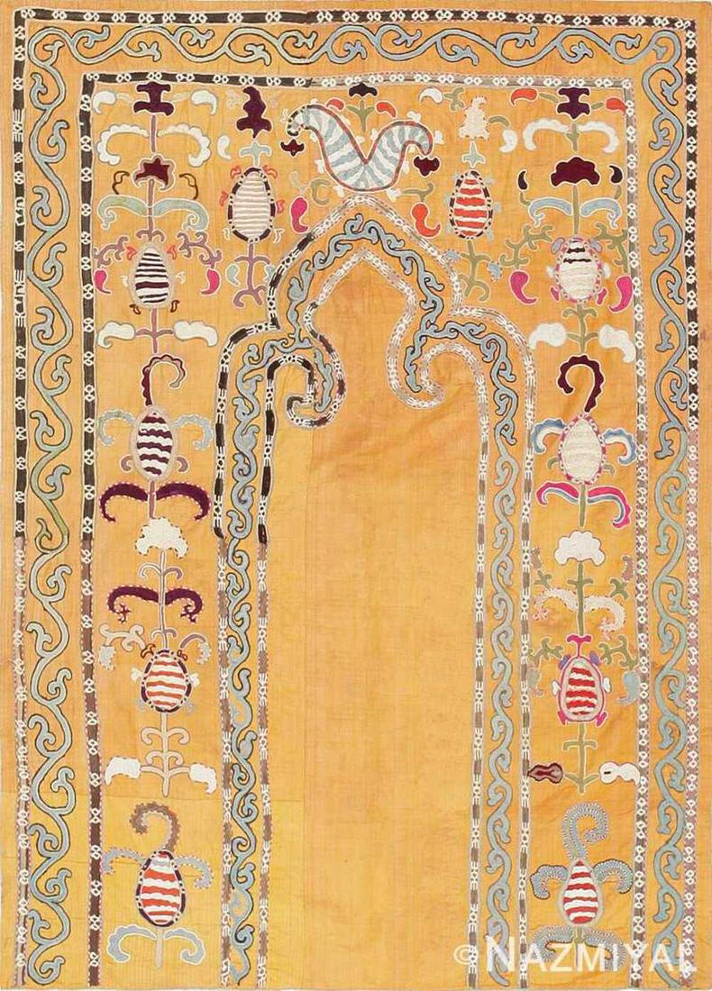 ANTIQUE UZBEK PRAYER EMBROIDERY TEXTILE. (1 of 8)