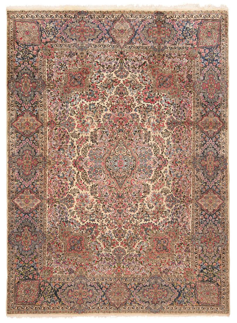 ANTIQUE PERSIAN KERMAN CARPET - No reserve. (1 of 7)