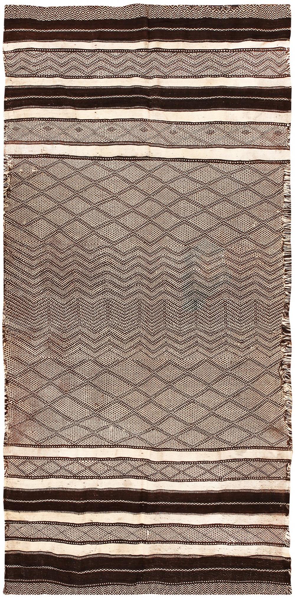 Vintage Moroccan Kilim Rug 9 ft 2 in x 4 ft 7 in (2.79 m x 1.4 m) (1 of 7)