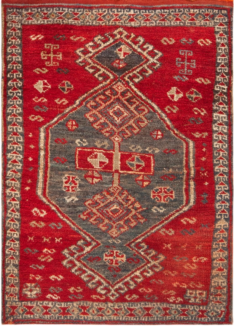 East Anatolia Shavak Rug 3 ft 0 in x 2 ft 1 in (0.91 m x 0.63 m): No Reserve Property of Samy Rabinovic Collection East Anatolia Shavak Rug