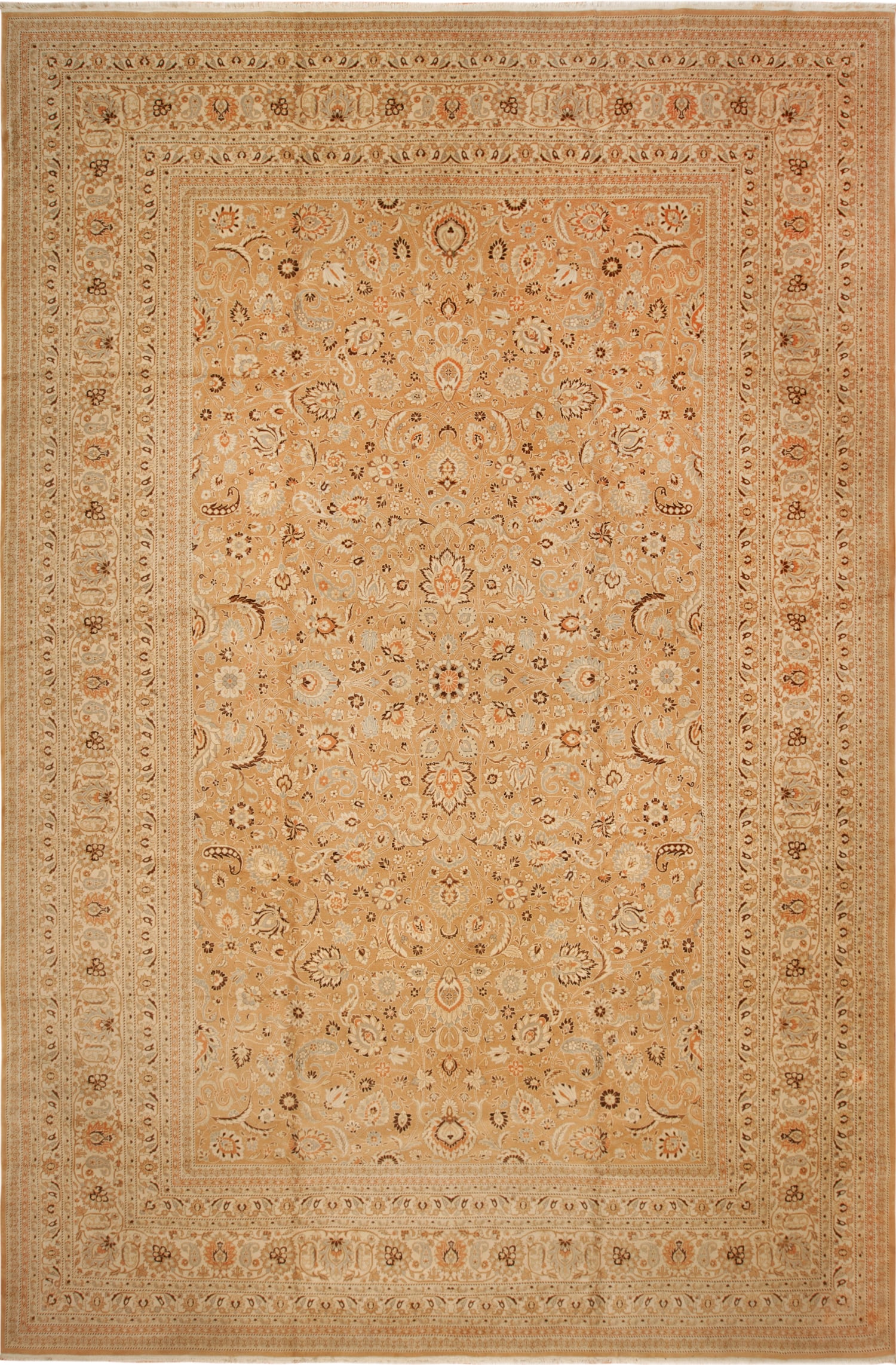 No Reserve - Tabriz Design Rug From Romania 18 ft 9 in x 12 ft 11 in (5.71 m x 3.93 m) (1 of 12)