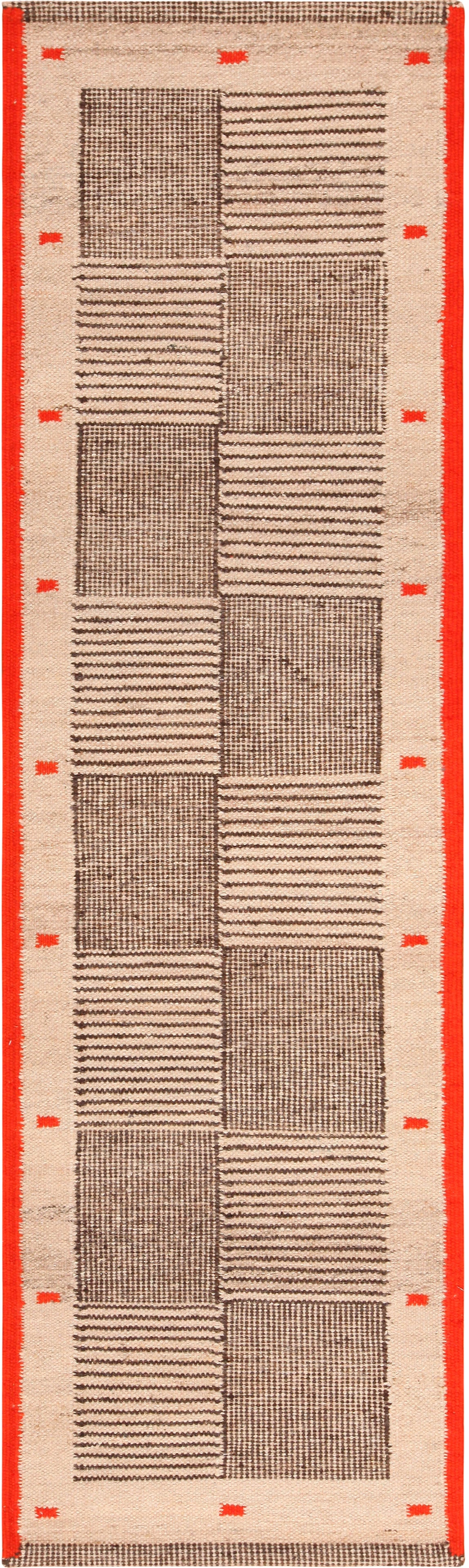 Modern Swedish Inspired Kilim Runner 10 ft 1 in x 2 ft 11 in (3.07 m x 0.88 m) (1 of 7)