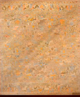 Antique Turkish Oushak Rug 14 ft 8 in x 12 ft 4 in (4.47 m x 3.76 m): Property of a Paris collector Antique Turkish Oushak Rug Size: 14 ft 8 in x 12 ft 4 in (4.47 m x 3.76 m) Collection of Antique Rugs, Vintage Rugs & Modern Carpets.