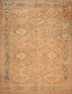 No Reserve - Antique Persian Heriz Rug 10 ft 4 in x 8 ft (3.14 m x 2.43 m): Property of a New York dealer Antique Persian Heriz Rug Size: 10 ft 4 in x 8 ft (3.14 m x 2.43 m) Collection of Antique Rugs, Vintage Rugs & Modern Carpets.