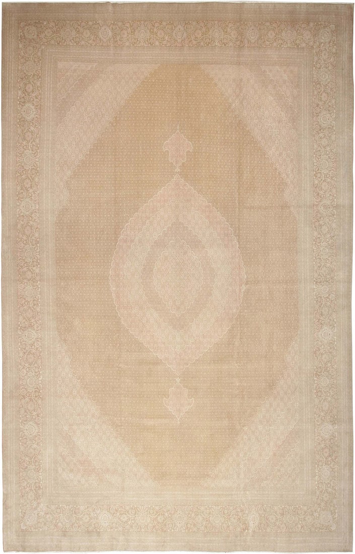 No Reserve - Oversized Persian Tabriz Rug 20 ft 2 in x 13 ft 2 in (6.15 m x 4.01 m) (1 of 5)