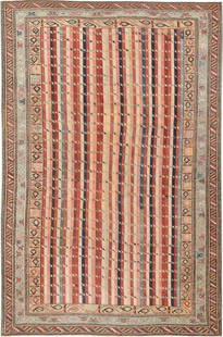 Antique Caucasian Shirvan Rug - No Reserve 5 ft 9 in x 3 ft 9 in (1.75 m x 1.14 m): Curated collection of antique, vintage and modern rugs No Reserve - Antique Caucasian Shirvan Rug Size: 5 ft 9 in x 3 ft 9 in (1.75 m x 1.14 m) Provenance: Property of an Italian collector