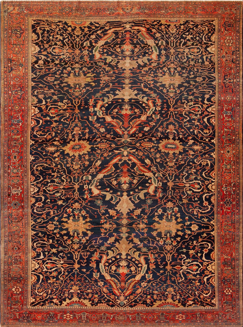 Antique Persian Sarouk Farahan Rug - No Reserve 11 ft 7 in x 8 ft 7 in (3.53 m x 2.62 m): Curated collection of antique, vintage and modern rugs No Reserve - Antique Persian Sarouk Farahan Rug Size: 11 ft 7 in x 8 ft 7 in (3.53 m x 2.62 m) Provenance: Inventory of the late Albert Kar