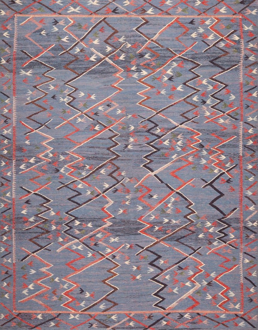 Scandinavian Mid-Century Modern Kilim Rug 10 ft 5 in x 8 ft 4 in (3.17 m x 2.54 m): Curated collection of antique, vintage and modern rugs Scandinavian Mid-Century Modern Kilim Rug Size: 10 ft 5 in x 8 ft 4 in (3.17 m x 2.54 m) Originating from Central Asia, a modern Swedish-style Ki