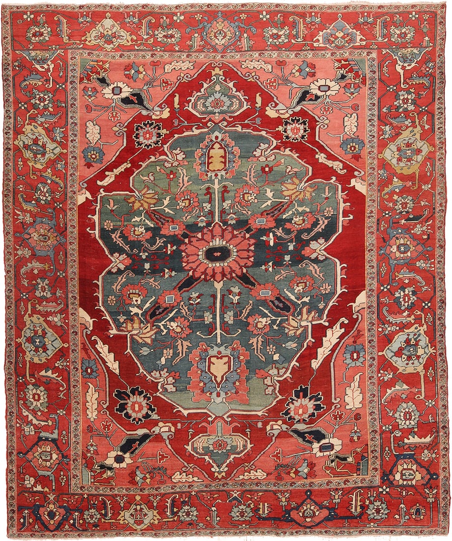 Antique Persian Green Medallion Serapi Rug 10 ft 7 in x 8 ft 8 in (3.23 m x 2.64 m) (1 of 9)