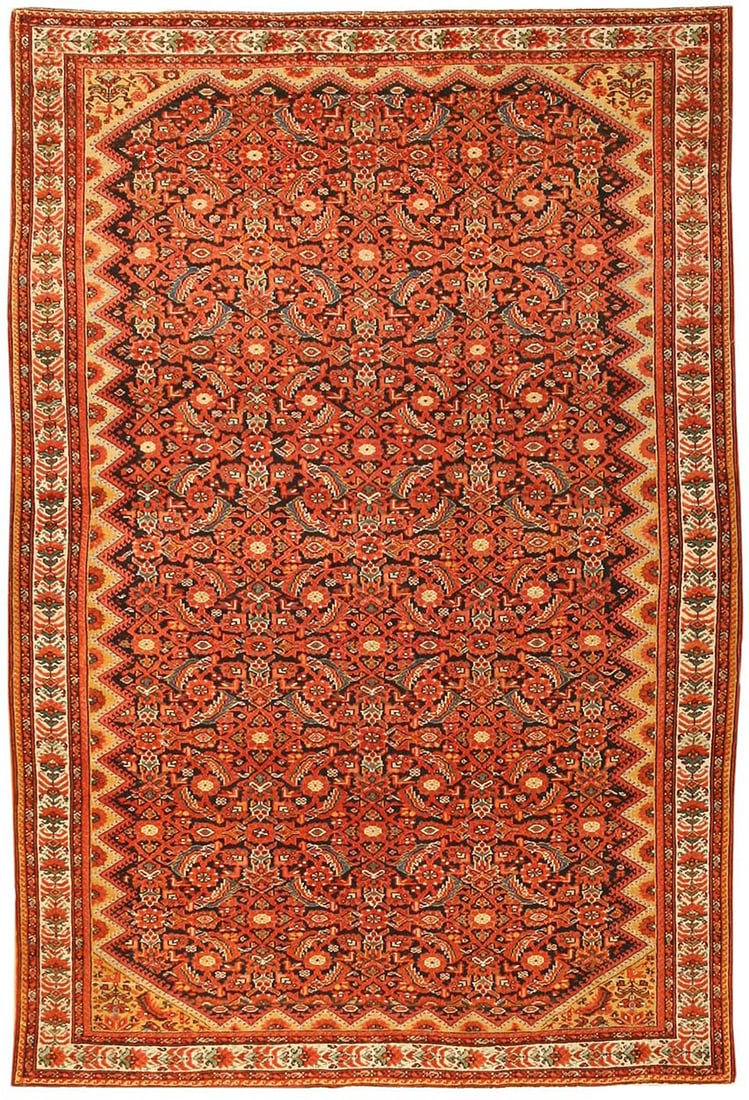 Fine Hertai Design Antique 19th Century Persian Sarouk Farahan Rug 6 ft 3 in x 4 ft 4 in (1.9 m x: Curated collection of antique, vintage and modern rugs Fine Hertai Design Antique 19th Century Persian Sarouk Farahan Rug Size: 6 ft 3 in x 4 ft 4 in (1.9 m x 1.32 m) Provenance: Property of a New Yor