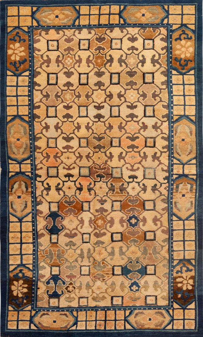 No Reserve - Antique Chinese Art Deco Rug 7 ft 4 in x 4 ft 3 in (2.23 m x 1.29 m): Curated collection of antique, vintage and modern rugs No Reserve - Antique Chinese Art Deco Rug Size: 7 ft 4 in x 4 ft 3 in (2.23 m x 1.29 m) Provenance: Property of New York dealer An antique