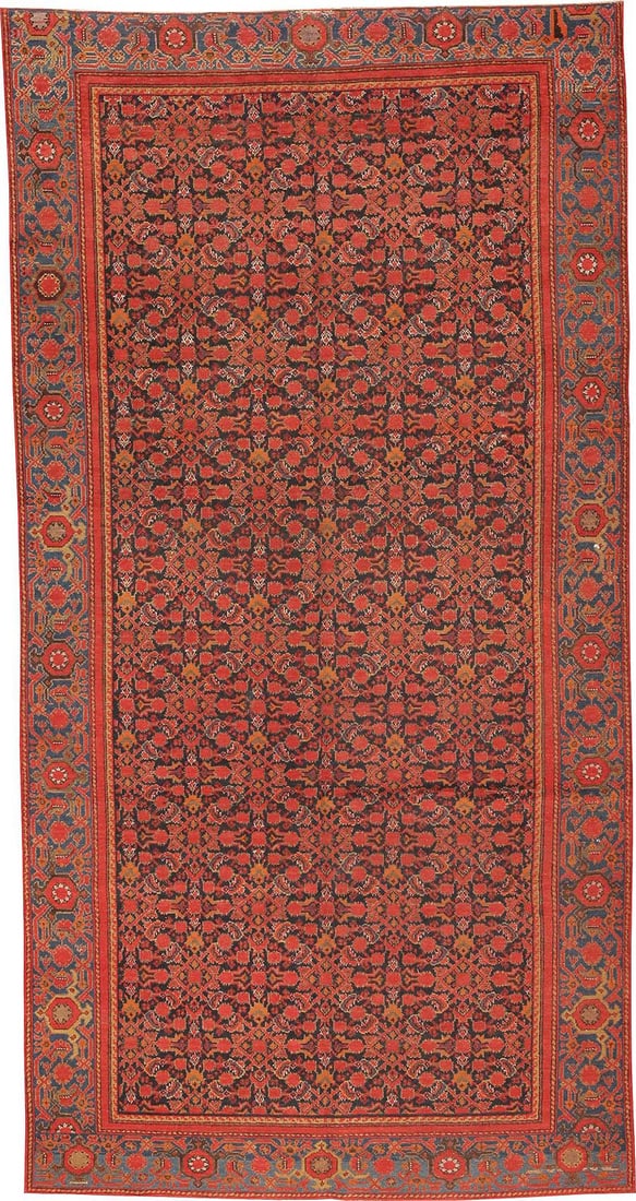 No Reserve - Antique Persian Malayer Rug 9 ft 11 in x 5 ft 4 in (3.02 m x 1.62 m): Curated collection of antique, vintage and modern rugs No Reserve - Antique Persian Malayer Rug Size: 9 ft 11 in x 5 ft 4 in (3.02 m x 1.62 m) Provenance: Inventory of the late Albert Karmely An