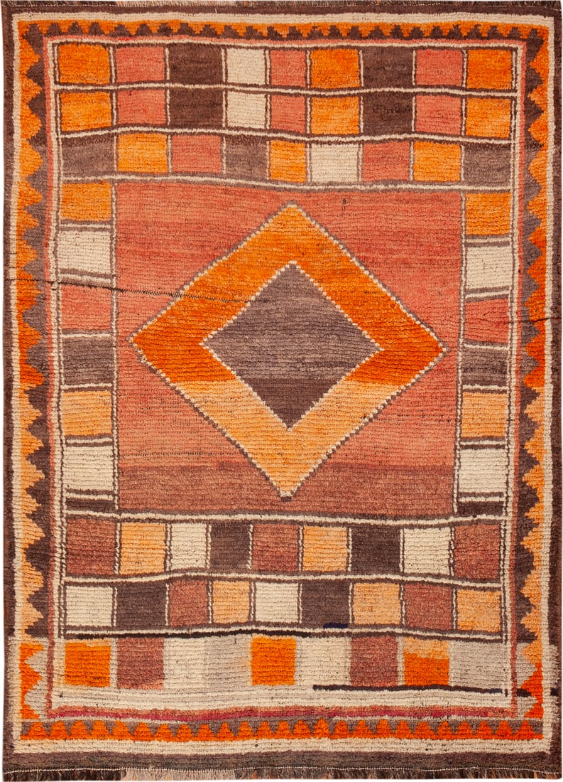 No Reserve - Vintage Gabbeh Rug, Southwest Persia - 5 ft 8 in x 4 ft 1 in (1.73 m x 1.24 m): Curated collection of antique, vintage and modern rugs No Reserve - Vintage Gabbeh Rug, Southwest Persia Size: 5 ft 8 in x 4 ft 1 in (1.73 m x 1.24 m) Provenance: From a German collector A charm