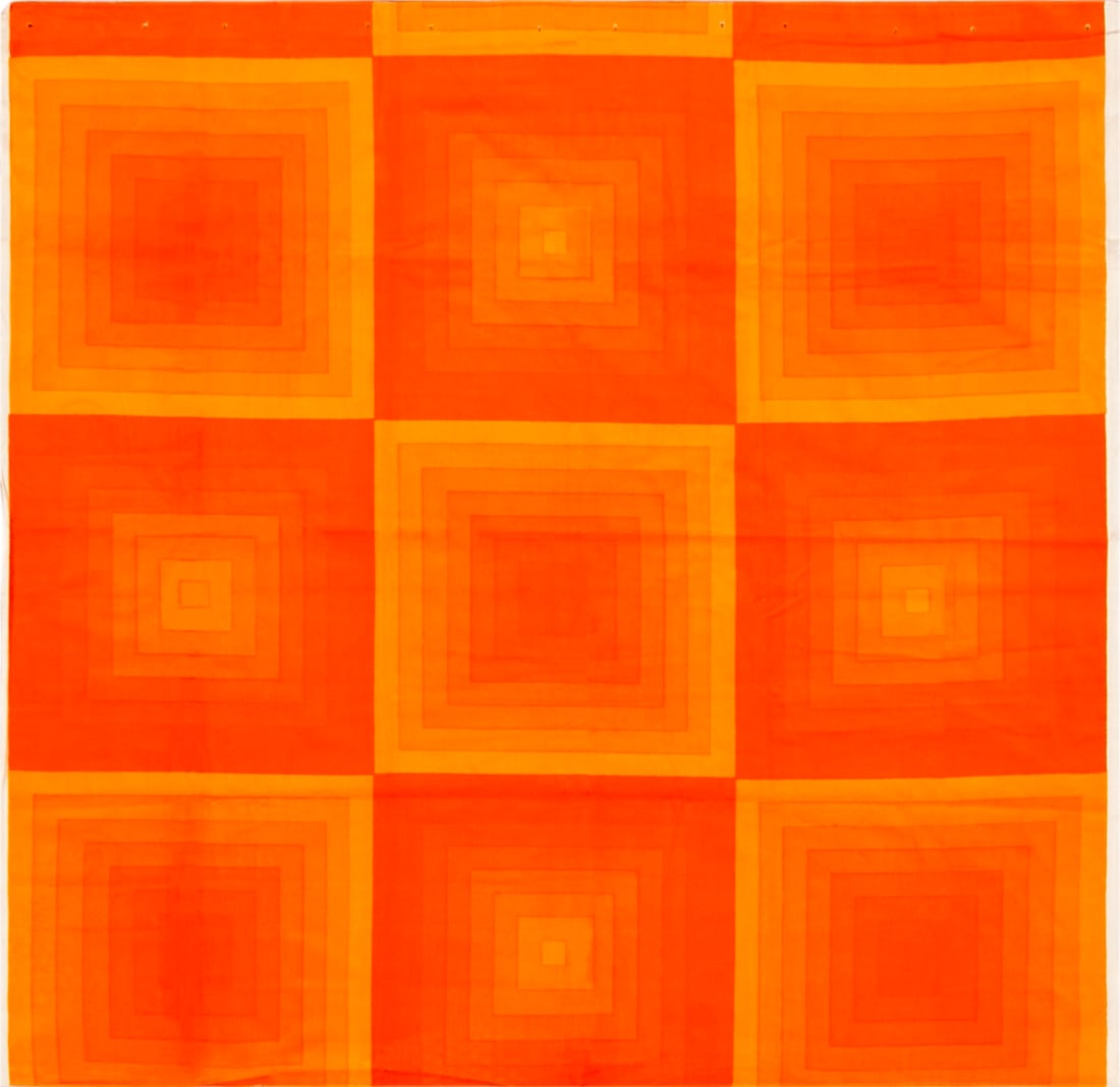 Vintage Verner Panton Textile - 3 ft 10 in x 3 ft 10 in (1.17 m x 1.17 m): Curated collection of antique, vintage and modern rugs Vintage Verner Panton Textile Size: 3 ft 10 in x 3 ft 10 in (1.17 m x 1.17 m) Provenance: Property of Nazmiyal Collection A vivid square te