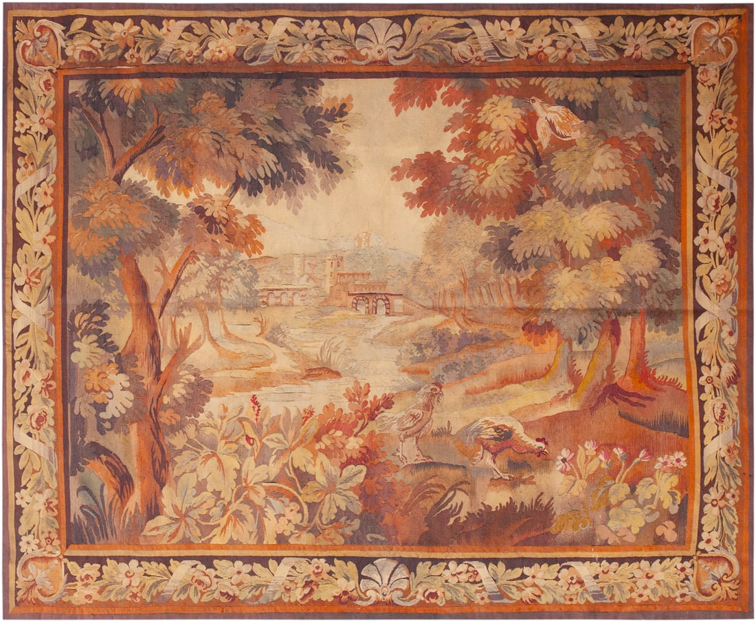 No reserve- Antique French Aubusson Silk-and-Wool Tapestry - circa 1900 - 7 ft 6 in x 6 ft 1 in: Curated collection of antique, vintage and modern rugs No reserve- Antique French Aubusson Silk-and-Wool Tapestry Size: 7 ft 6 in x 6 ft 1 in (2.28 m x 1.85 m) Provenance: Property of an Italian colle