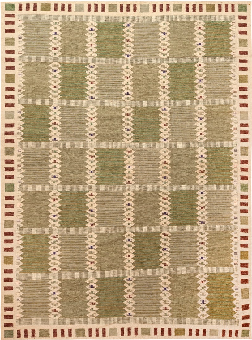 Mid-Century Modern Swedish-Style Kilim - 11 ft 10 in x 9 ft 1 in (3.61 m x 2.77 m): Curated collection of antique, vintage and modern rugs Mid-Century Modern Swedish-Style Kilim Size: 11 ft 10 in x 9 ft 1 in (3.61 m x 2.77 m) Provenance: From the Nazmiyal Collection A handsome