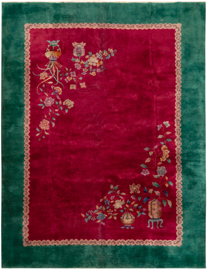 No reserve- Antique Chinese Art Deco Rug - Circa 1925 - 11 ft 4 in x 8 ft 8 in (3.45 m x 2.64 m): Curated collection of antique, vintage and modern rugs No reserve- Antique Chinese Art Deco Rug - Circa 1925 Size: 11 ft 4 in x 8 ft 8 in (3.45 m x 2.64 m) Provenance: Property of a retired New York d