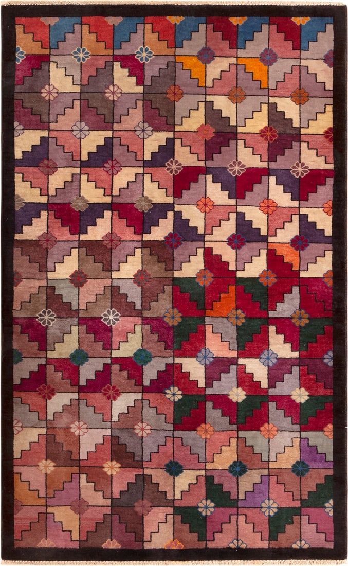 Antique Chinese Art Deco Rug - Circa 1920 - 6 ft 10 in x 4 ft 2 in (2.08 m x 1.27 m): Curated collection of antique, vintage and modern rugs Antique Chinese Art Deco Rug - Circa 1920 Size: 6 ft 10 in x 4 ft 2 in (2.08 m x 1.27 m) Provenance: Property of a New York dealer An unusu