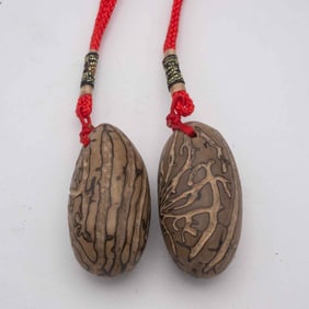 A Pair Of Chinese Tibetan Senna Wood Bodhi Seed Amulet
