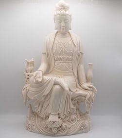 Old Chinese Dehua Blanc De Chine White Porcelain Guanyin Bodhisattva On Ocean Sculpture