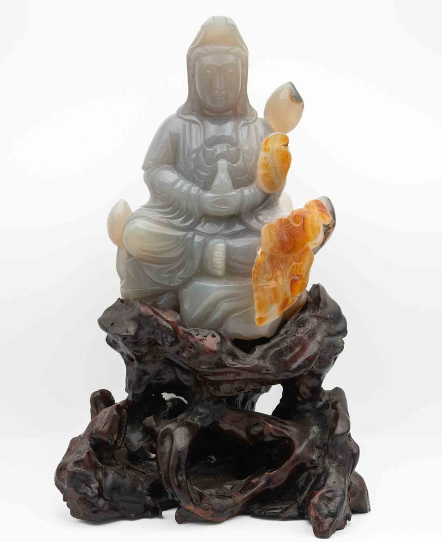Large Vintage Chinese Carved Agate Guanyin Statue (1 of 10)