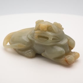 Antique Chinese Carved Jadeite Mythical Beast Sculpture