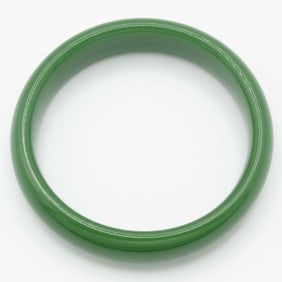 Green Chalcedony Bangle