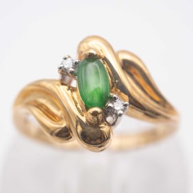 14K Gold Natural Glassy Green Jadeite And Diamond Ring